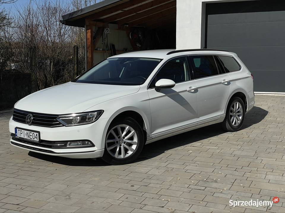 Volkswagen Passat B8 20 TDI 190 ACC Masaże Hak elektrochrom. lusterka boczne