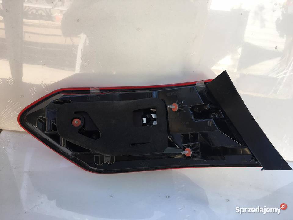 MERCEDES EKLASA W212 PRAWA LAMPA TYŁ SEDAN Ostroróg