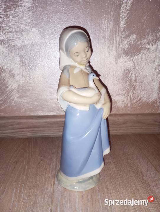 Porcelanowa figurka Biłgoraj