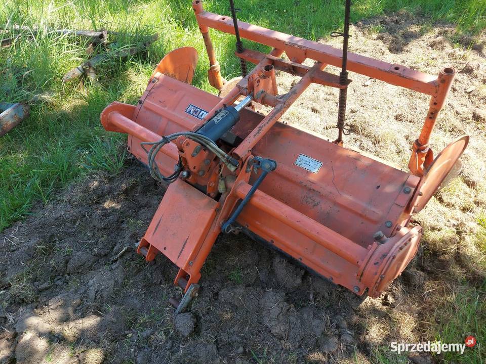 Glebogryzarka kubota 130 podkarpackie Jasienica Rosielna