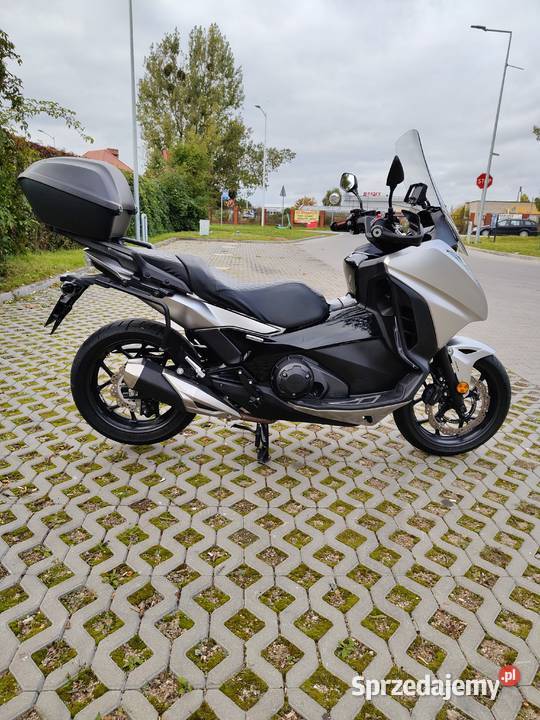Honda Integra NC750D mały przebieg 14011 Rok produkcji 2019