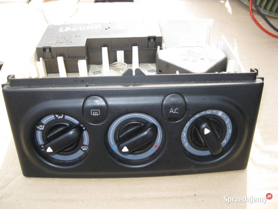 Renault Laguna 1 Panel nawiewu Dębno
