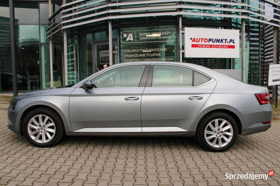 Skoda Superb 2019r Salon IWŁ ASO Pakiet Zima Chorzów sprzedam