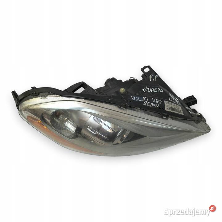 LAMPA PRAWA Volvo XC60 XENON SKRĘTNY prawy przód osobowe Chełm