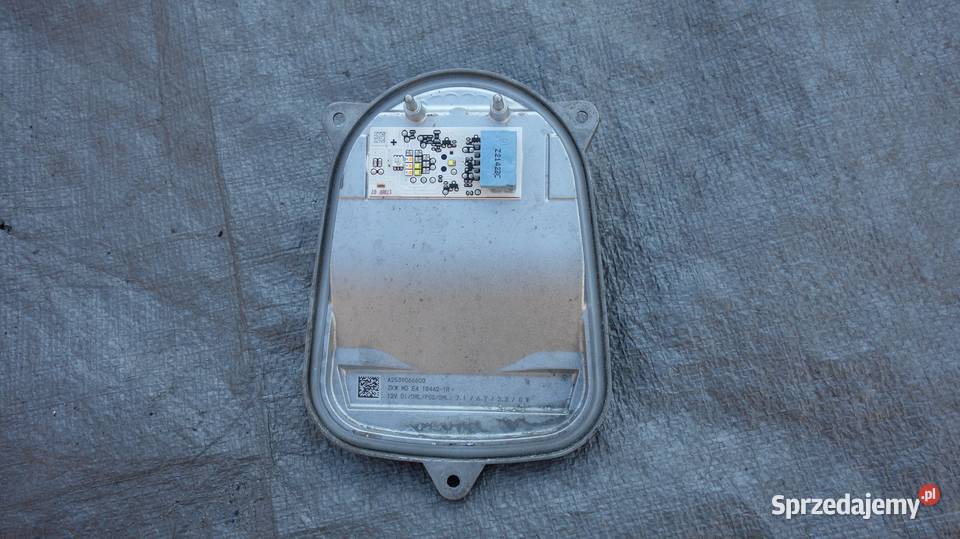 MERCEDES GLC GLA W253 PRZETWORNICA MODUŁ LED osobowe Ruda Śląska