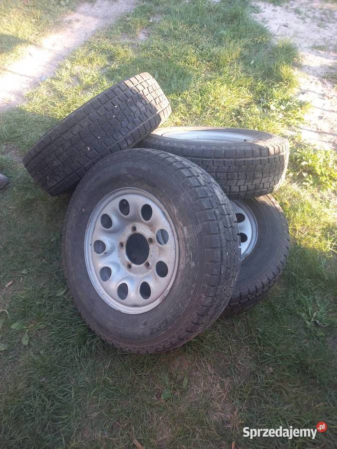 Opony zimowe z felgami 5x1397 Świdnik