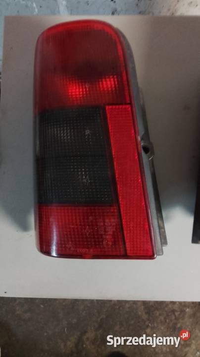 Lampy tylne Berlingo 96 Otwock