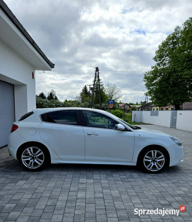 Alfa Romeo Giulietta 235 Zadbany Serwisie