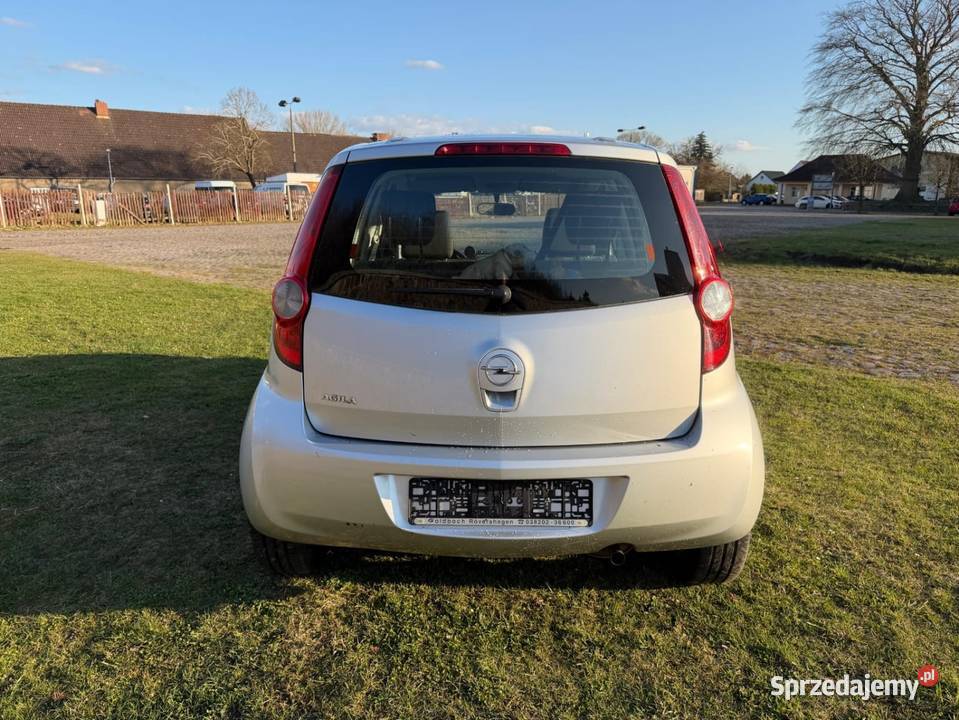 Sprzedam Opla Agile w automacie benzyna 158695km Gniezno
