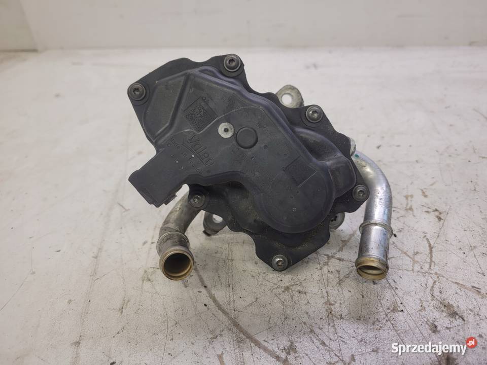 ZAWÓR EGR CHŁODNICA AUDI A4 A5 20 TDI 04L131501S Przystajń