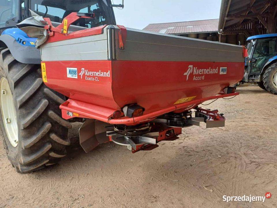 Rozsiewacz nawozów Łańcut sprzedam