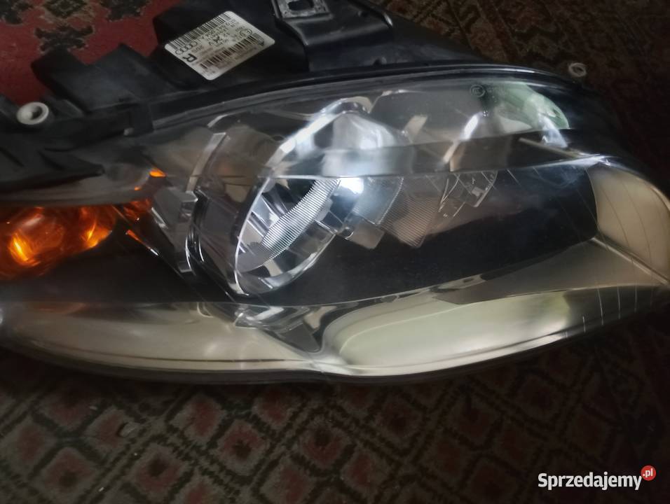 Reflektor Audi a4 B7 Lampy przednie Lampy przednie Radziejów