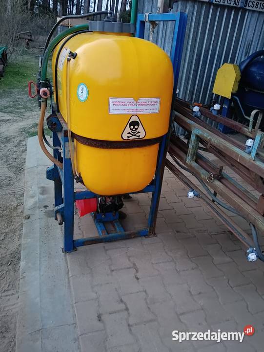 Opryskiwacz 400l sprzedam