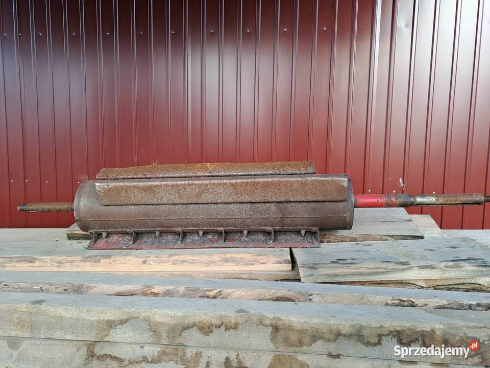 Sprzedam odrzutnik słomy do Massey Ferguson Zakłodzie