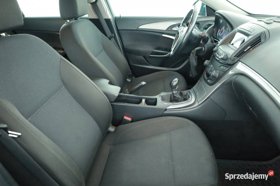 Opel Insignia 16 CDTI relingi dachowe Piaseczno