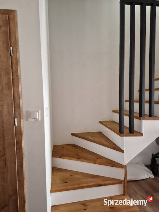 Dom bliźniak taras ogródek 4 pokoje 1 piętro Kłodawa