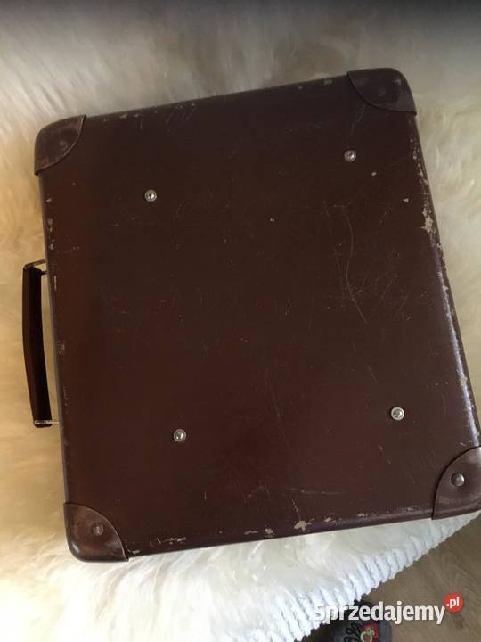 Walizeczka przedwojenna lata 3040