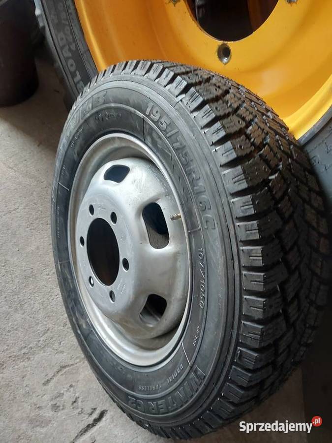 Iveco wywrotka 2019 2500 przebieg