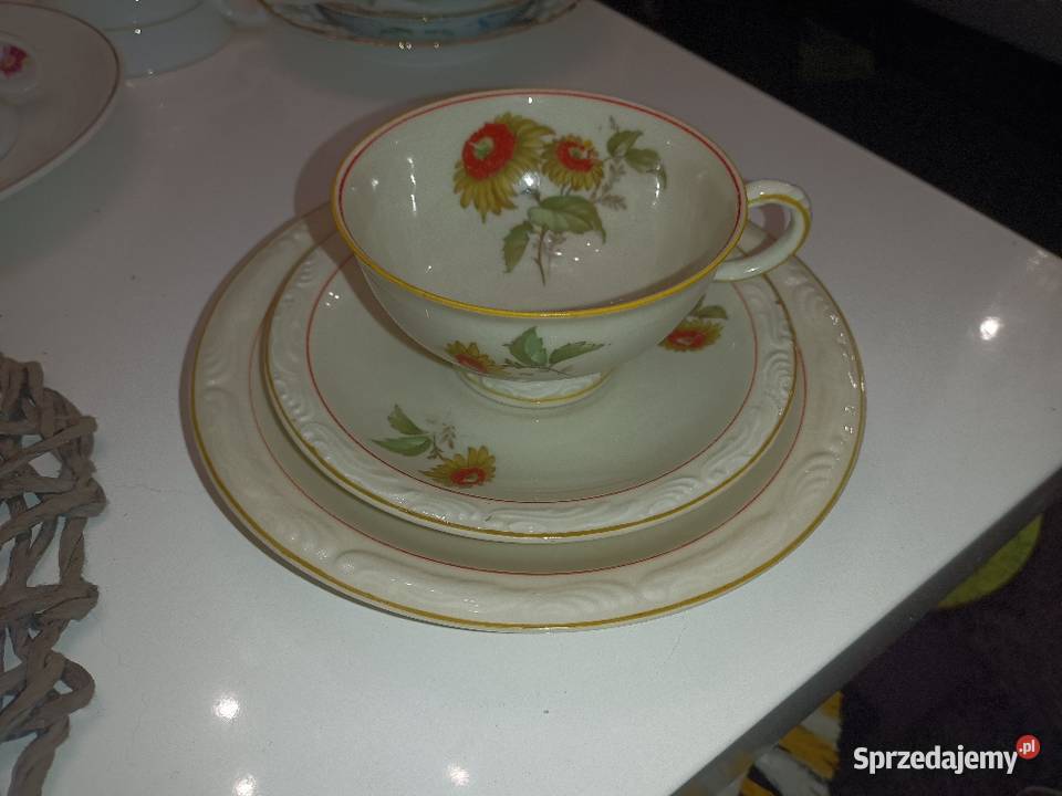Stare porcelanowe komplety filiżanek z wielkopolskie Kępno