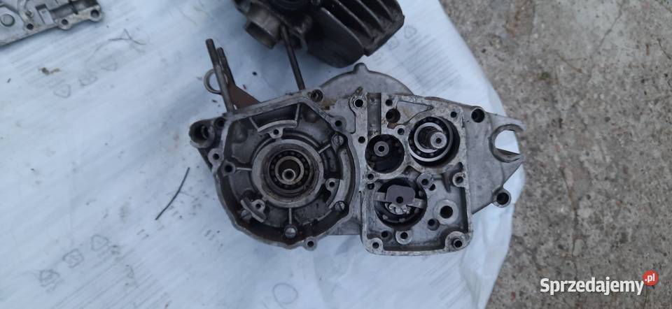 CROSS CZ 125 511 516 Z lat 80 Silnik cylinder