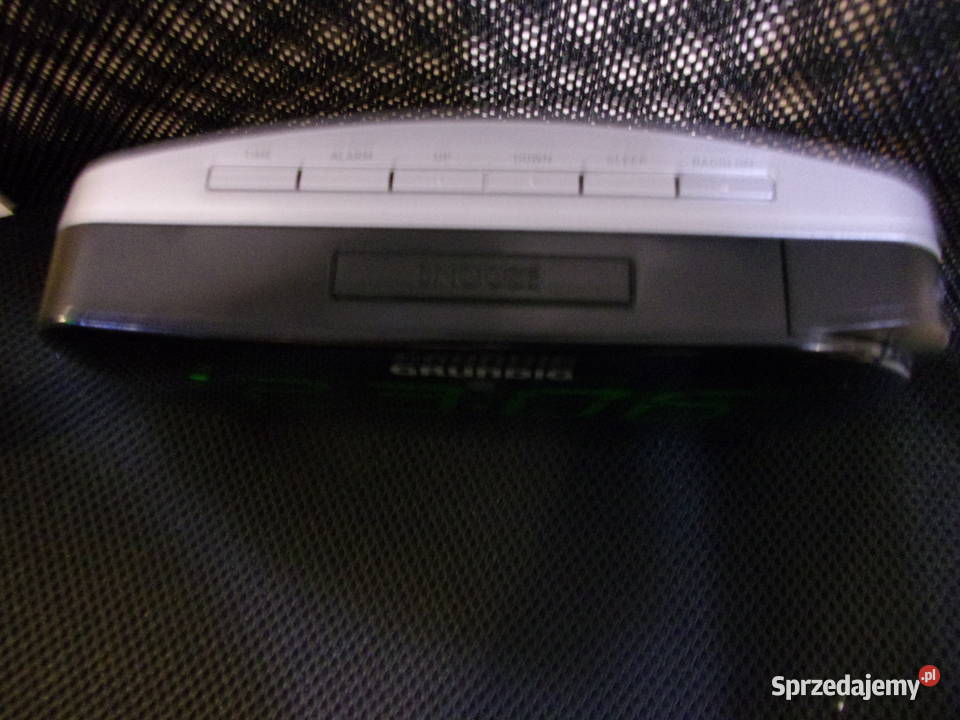 RADIOBUDZIK GRUNDIG SONOCLOCK 490 z dużym LCD Radioodtwarzacze Warszawa