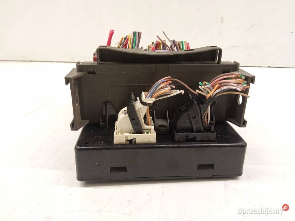 SKRZYNKA BSI 8200371614B 20 B 134 Renault Laguna Motoryzacja