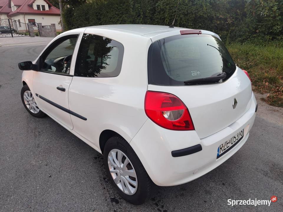 Renault Clio III Van 15 Dci 86 3d 2009 Łańcut