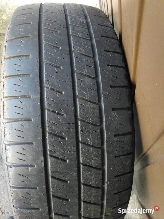 Opona zimowa 215x65r15 Goodyear Vector Cargo 2