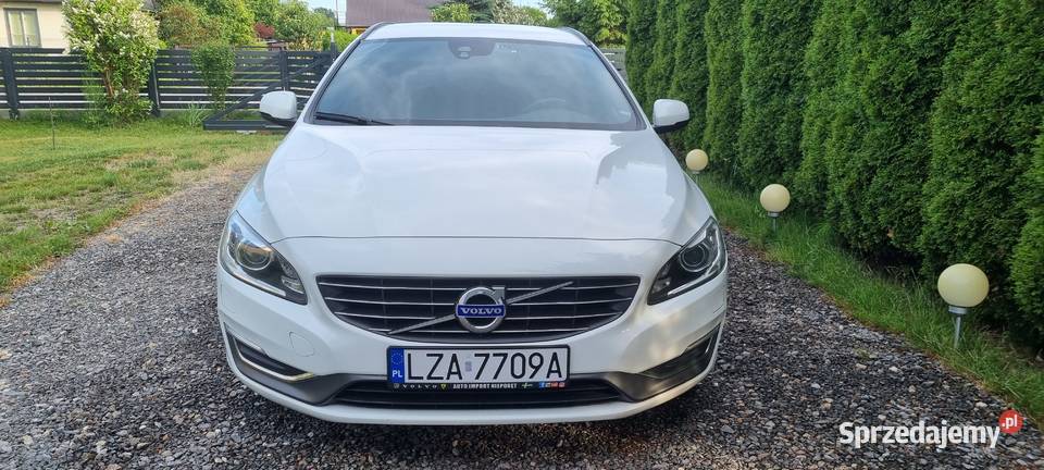 Volvo v60 20 R5 2013 1984cm3 lubelskie Brody Duże sprzedam