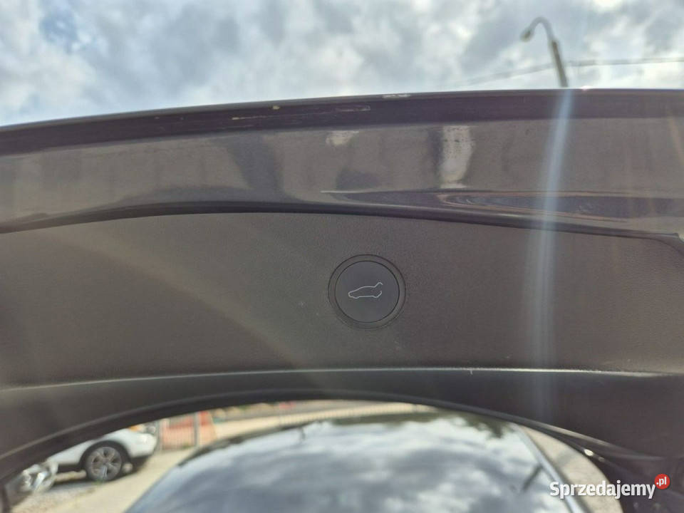 Tesla Model 3 nawigacja Zgierz