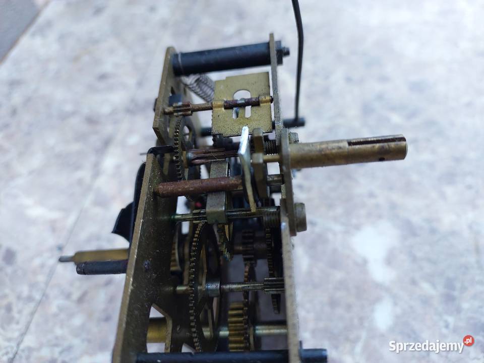 M203 Mechanizm starego zegara ściennego SBS pomorskie Tczew
