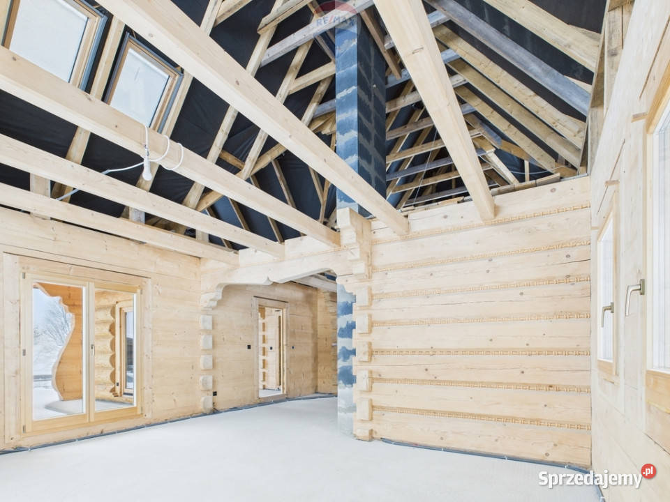 DOM Z BALI W KOŚCIELISKU Witów