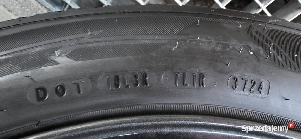 Oryginalne Koła Vw Passat Vw Golf R17Opony 2024 Jelcz-Laskowice