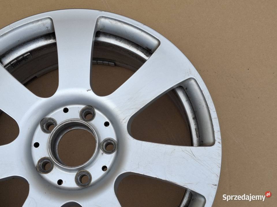 MERCEDES CKLASA W204 FELGA ALUFELGA 17 5X112 75J aluminiowe Samochodowe Bieleń