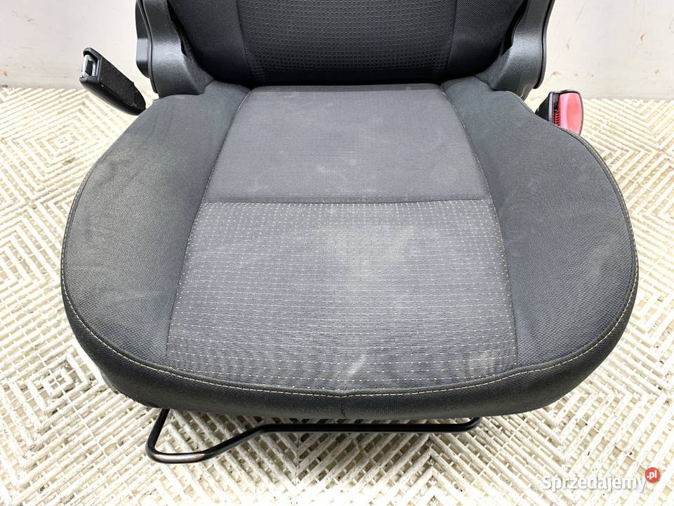 FOTEL PRAWY PRZÓD RENAULT GRAND SCENIC III osobowe