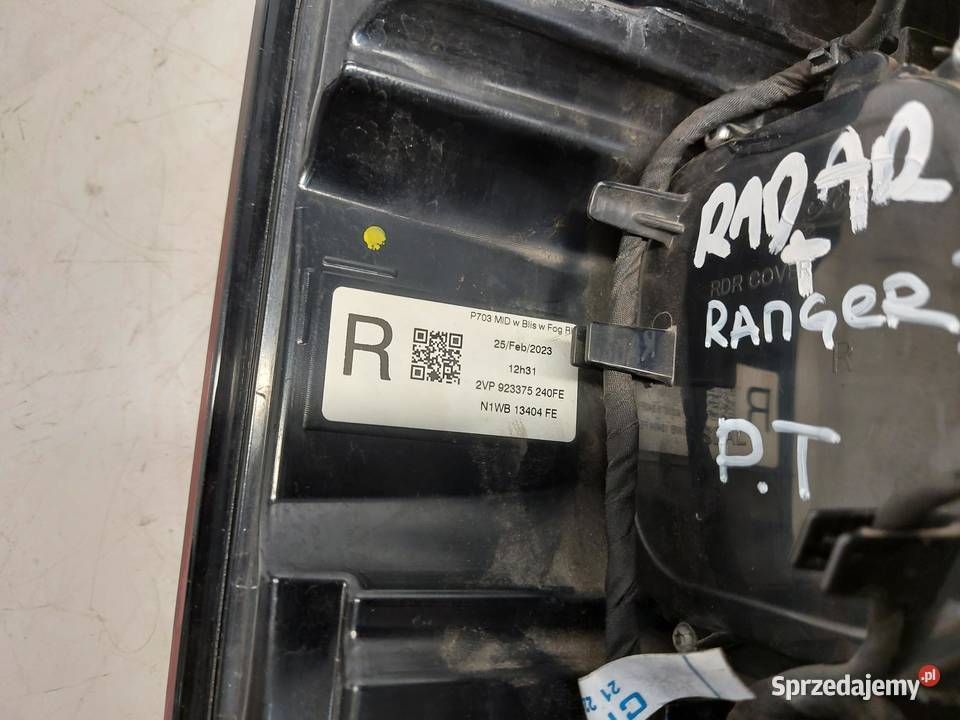 Ford Ranger VI 6 Lampa tył prawa radar