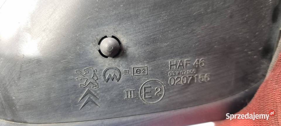 LUSTERKO PRAWE CITROEN C5 0207156