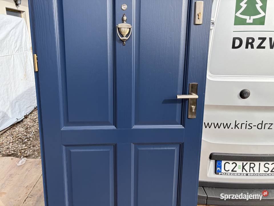DRZWI DREWNIANE KLATKOWE RAL5011 dostępne ręki Toruń