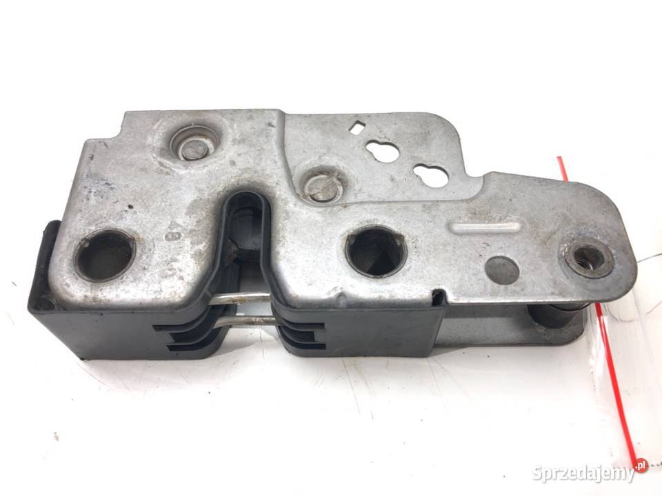 ZAMEK MASKI VW GOLF VI Hatchback 5K1823509 0814 osobowe