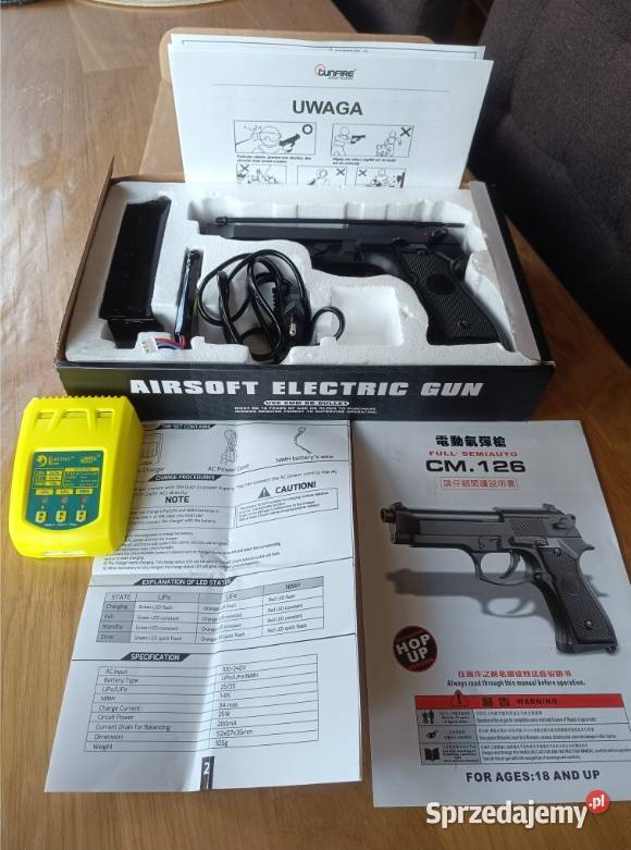 Licencjonowana replika pistoletu CYMA 136 Wołów sprzedam