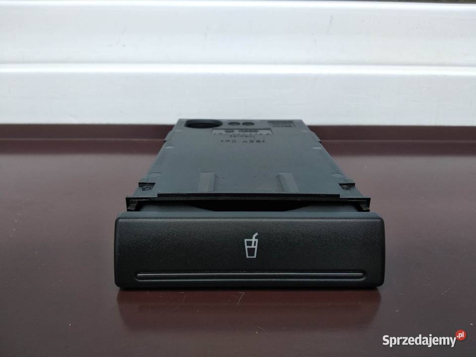 Audi A6 C5 cupholder uchwyt na kubki napoje Sieradz