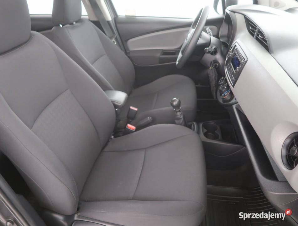 Toyota Yaris 15 Dual VVTi centralny zamek Bielany Wrocławskie