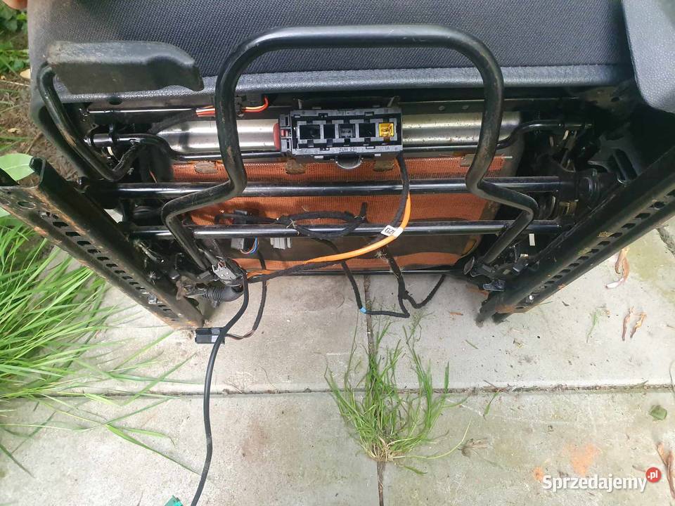 Fotel lewy kierowcy z podłokietnikiem Opel Astra Kraków