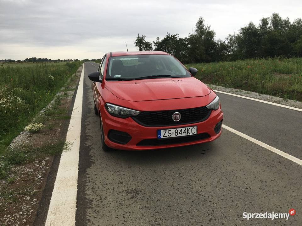 Fiat Tipo na wynajem wypożyczalnia aut Szczecin