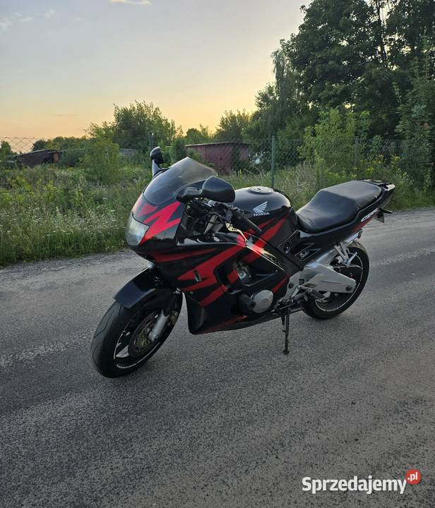 Honda CBR 600 przygotowana do sezonu zamienię