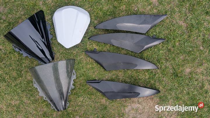 Yamaha R6 rj11 części owiewki plastiki Dębica