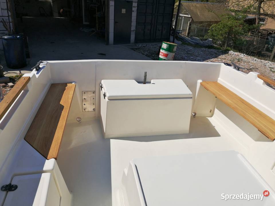 Łódź motorowa GAY MARINE 560 turbo diesel Łodzie i motorówki Przejazdowo