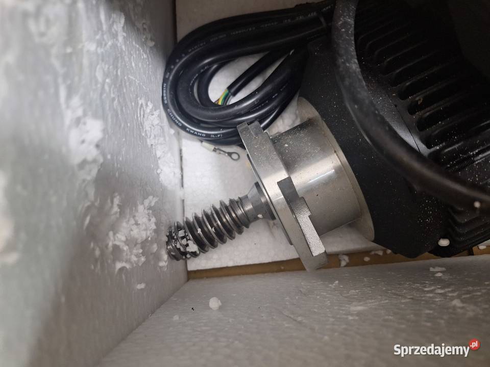 silnik do mechanizmu posuwu gomad do frezarek lubuskie Kłodawa sprzedam