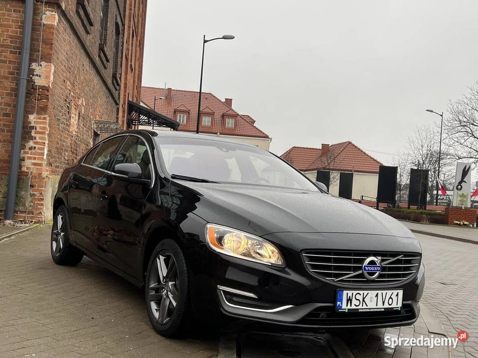 25T T5 AWD Key les go DVD Skóra Navi Kamera 254KM