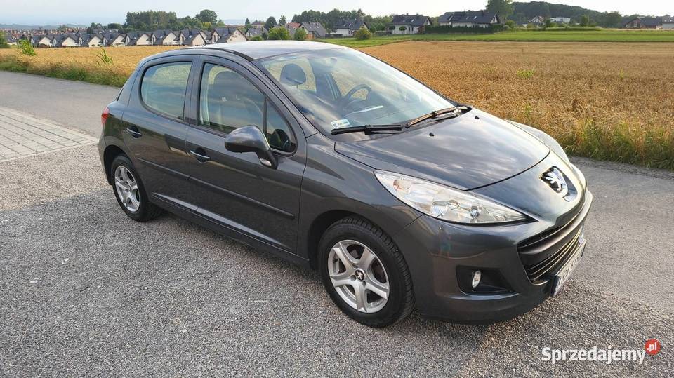 Peugeot 207 14 8v LPG 75 171000km Kraków